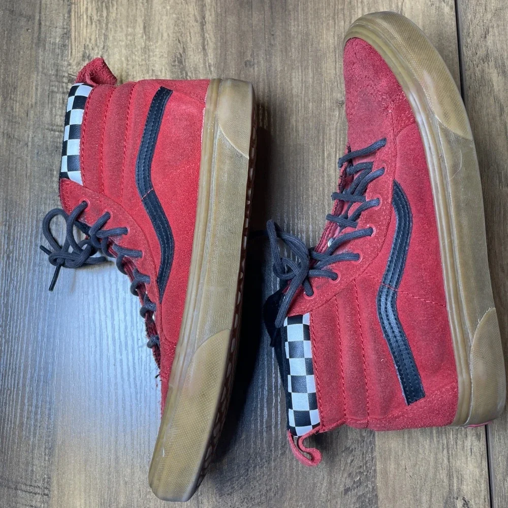 Vans Kids 6.5 Red Sk8-Hi Sneakers Skate Shoes Checkerboard Suede Gum Sole